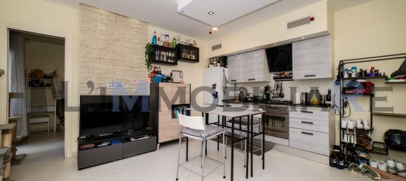 2 rooms Apartment in Rome, Italy No. 115440 19