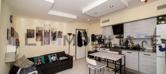 2 rooms Apartment in Rome, Italy No. 115440 9