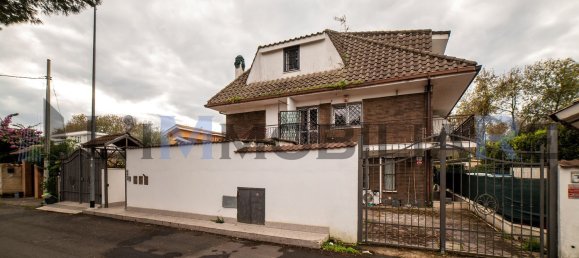 2 rooms Apartment in Rome, Italy No. 115440 2