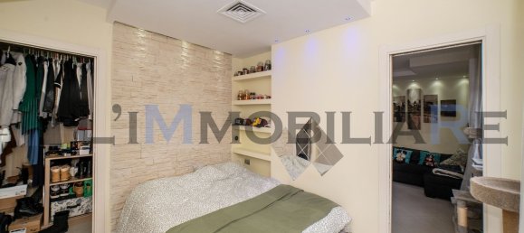 2 rooms Apartment in Rome, Italy No. 115440 13