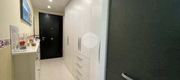 3 bedrooms Apartment in Genoa, Italy No. 327480 7