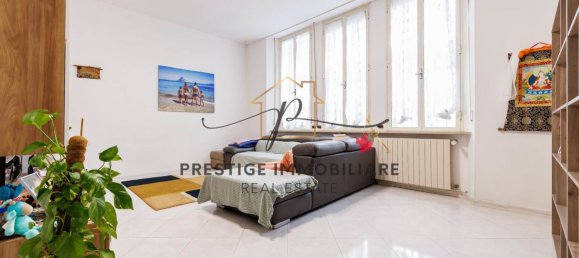 3 rooms Apartment in Livorno, Italy No. 215913 13