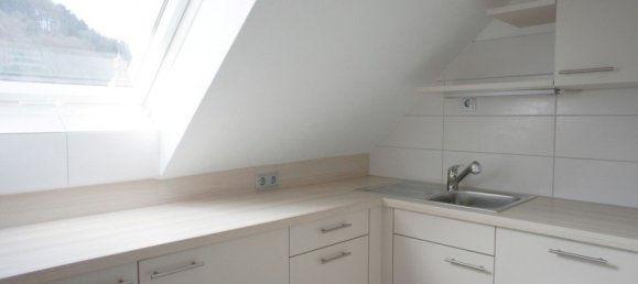 Здание с 4 комнатами в Ротвайль, Германия № 83494 9