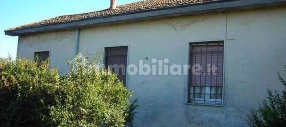 Apartamento de 2 dormitorios en Vigevano, Italy No. 16551 2