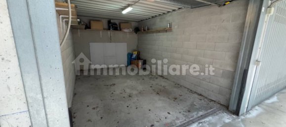 15m² Garage in Bologna, Italy No. 98590 2
