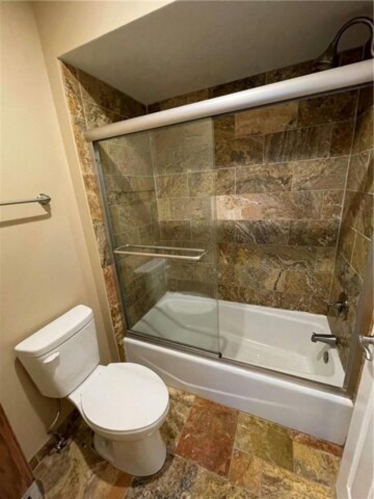 4 bedrooms House in Des Moines, USA No. 383903