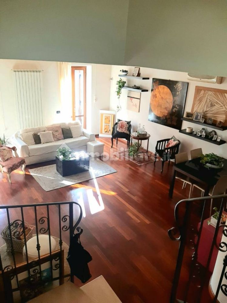 Duplex T2 em Terni, Italy N.º 135788