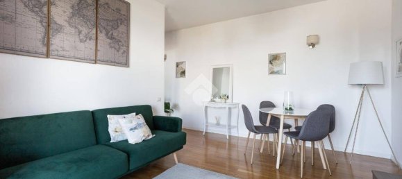 1 bedroom Apartment in Milan, Italy No. 335242 4