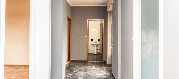 5 bedrooms Apartment in Dronero, Italy No. 315396 2