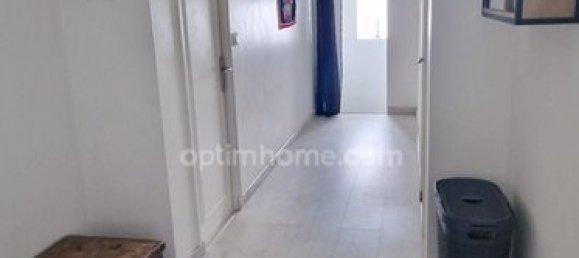 Villa de 4 dormitorios en Port-de-Bouc, France No. 185855 18