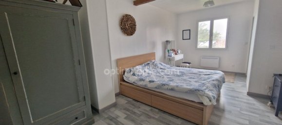 Villa de 4 dormitorios en Port-de-Bouc, France No. 185855 6