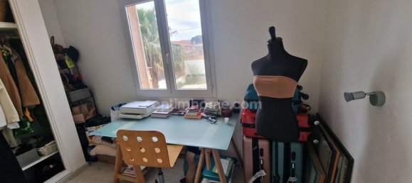 Villa de 4 dormitorios en Port-de-Bouc, France No. 185855 20