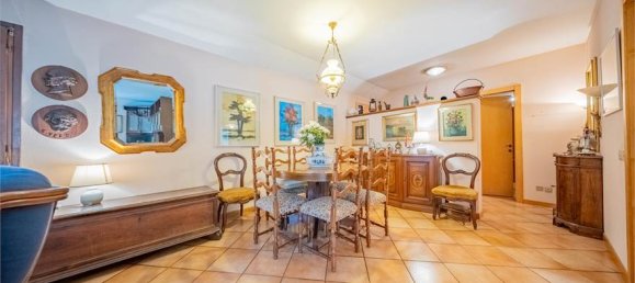 3 bedrooms Commercial property in Piuro, Italy No. 377699 6