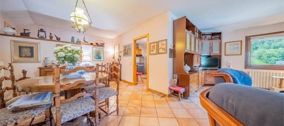 3 bedrooms Commercial property in Piuro, Italy No. 377699 5