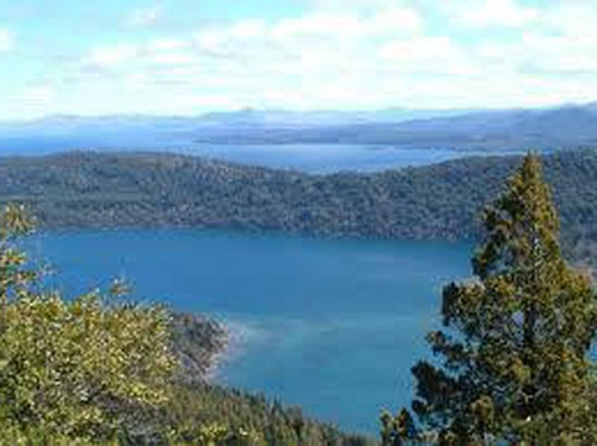  قطعة أرض في San Carlos de Bariloche, Argentina رقم 33844