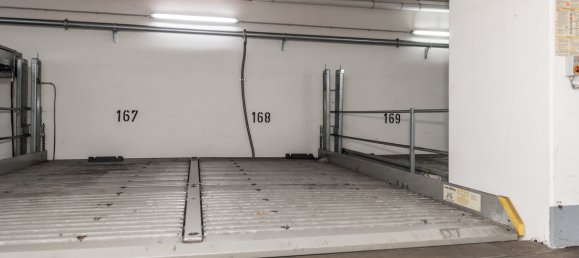 Парковка в Штутгарт, Германия № 336277 7