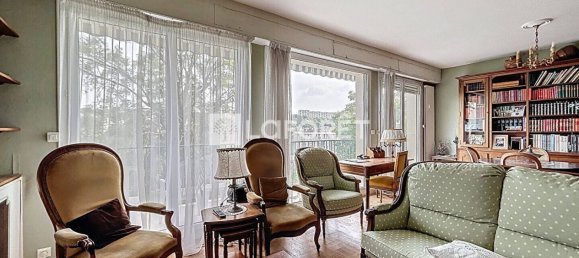 2 bedrooms Apartment in Saint-Germain-en-Laye, France No. 279019 6