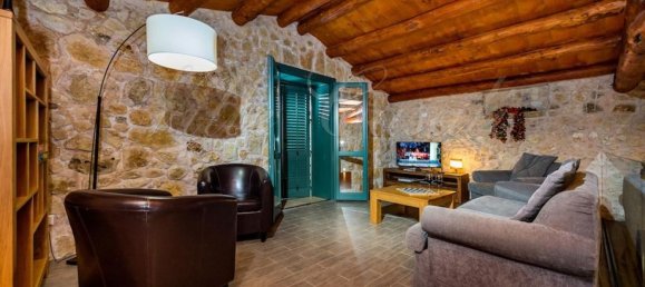 8 rooms Villa in Castellammare del Golfo, Italy No. 143222 9