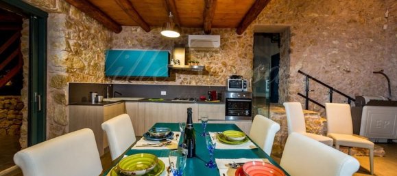 8 rooms Villa in Castellammare del Golfo, Italy No. 143222 4