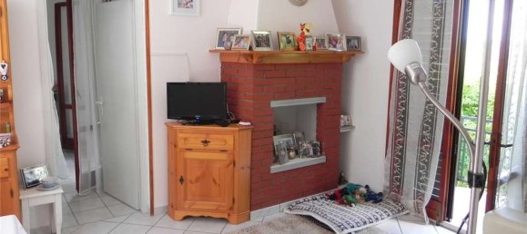 10-salle Maison à Bagno di Romagna, Italy No. 144543 8