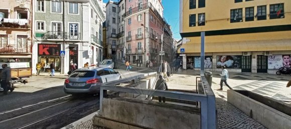 200m² Building in Lisbon, Portugal No. 304821 13