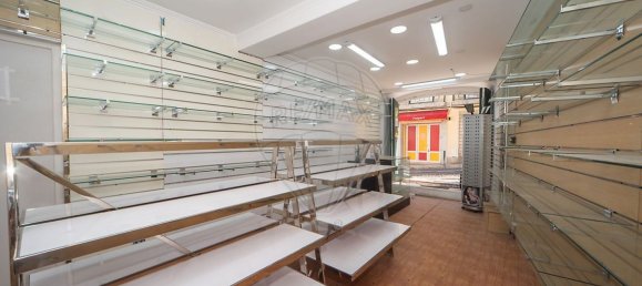 200m² Building in Lisbon, Portugal No. 304821 10