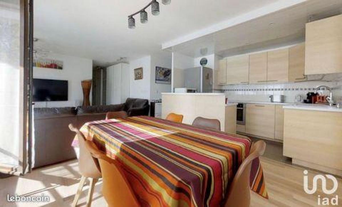 2 Schlafzimmer Eigentumswohnung in Nanterre, France, Nr. 37451