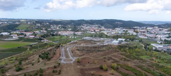 قطعة أرض في Evora de Alcobaca, Portugal 1317متر مربع رقم 133912 6