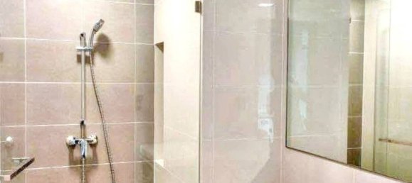 Кондоминиум с 1 спальней в Клонг Тоэй, Таиланд № 26287 10