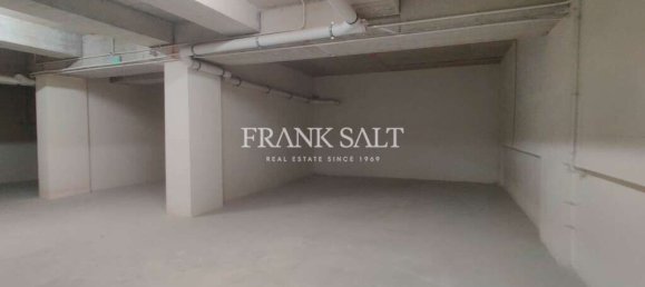 3 Schlafzimmer Wohnung in Pieta, Malta, Nr. 10892 16