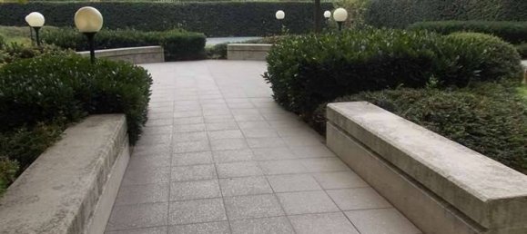 2 Schlafzimmer Wohnung in Milan, Italy, Nr. 371726 2