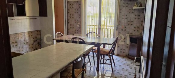 2 Schlafzimmer Wohnung in Paternò, Italy, Nr. 79106 7