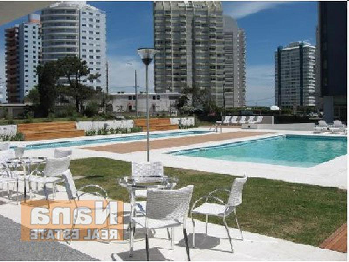 3 bedrooms Apartment in Maldonado, Uruguay No. 3373