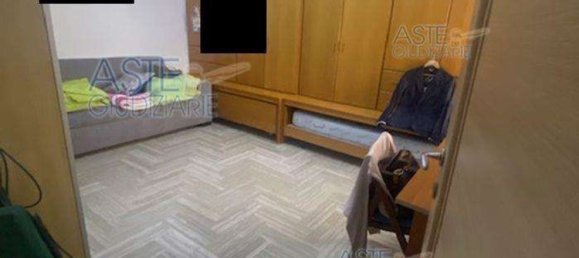 5 rooms Apartment in Portici, Italy No. 10982 10