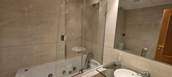 Apartamento de 3 dormitorios en Estepona, Spain No. 53011 49