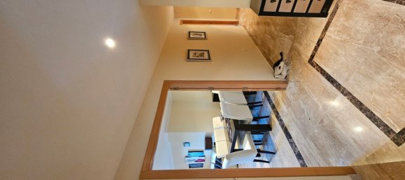 Apartamento de 3 dormitorios en Estepona, Spain No. 53011 7