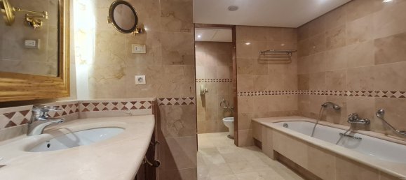 2 bedrooms Penthouse in Estepona, Spain No. 146165 25