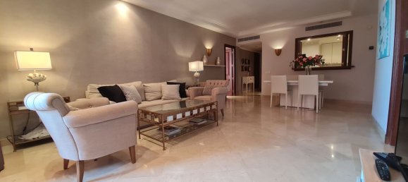 2 bedrooms Penthouse in Estepona, Spain No. 146165 12