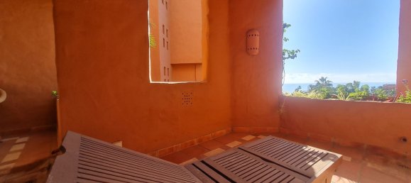 2 bedrooms Penthouse in Estepona, Spain No. 146165 5