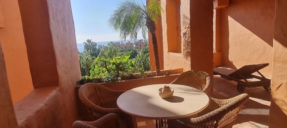 2 bedrooms Penthouse in Estepona, Spain No. 146165 6