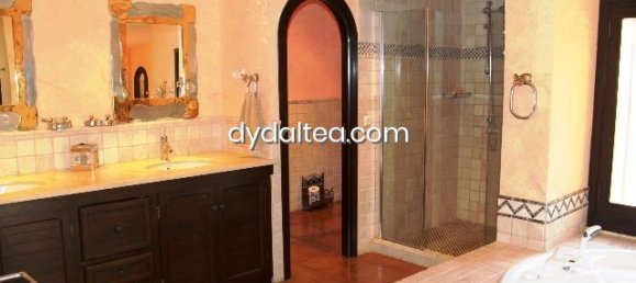 Casa de 5 dormitorios en Altea, Spain No. 90969 19