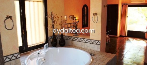 Casa de 5 dormitorios en Altea, Spain No. 90969 20