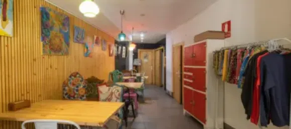 105m² Commercial property in Granada, Spain No. 181187 10