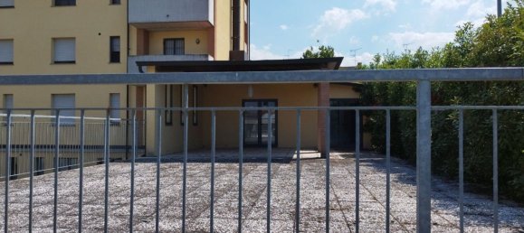 Коммерческая недвижимость 340м² в Фелино, Италия № 315877 43