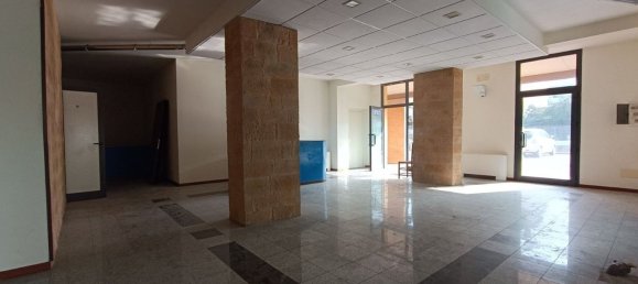 Коммерческая недвижимость 340м² в Фелино, Италия № 315877 13