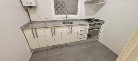 Apartamento T3 em Sants-Montjuic, Spain N.º 144377 32