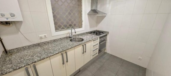 Apartamento T3 em Sants-Montjuic, Spain N.º 144377 35