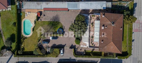 11 bedrooms Villa in Verona, Italy No. 222556 32