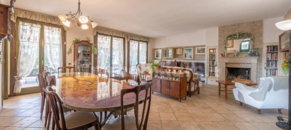 11 bedrooms Villa in Verona, Italy No. 222556 12