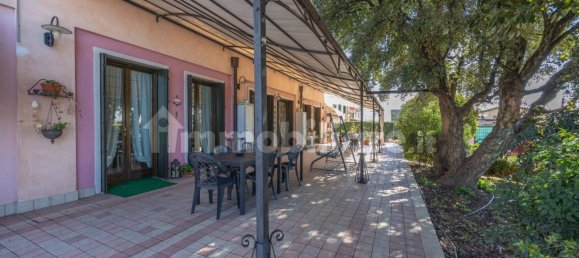 11 bedrooms Villa in Verona, Italy No. 222556 8